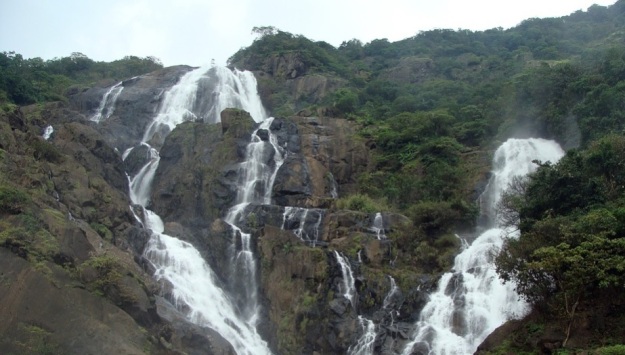 goa-waterfalls