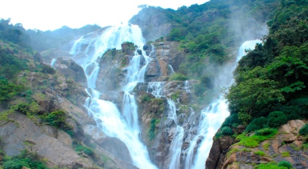 dudhsagar-falls-goa